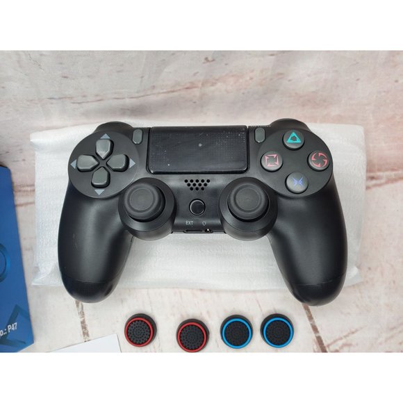 Black Wireless Controller With 4 Extra Grips And Charger Cord - Picture 2 of 8